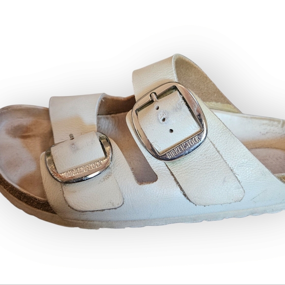 Birkenstock Arizona White Leather Big Buckle Sandals w/Silver Toned Hardware - Picture 7 of 8